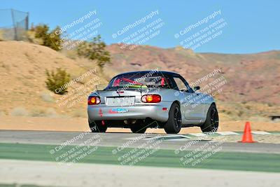 media/Dec-13-2025-Extreme Speed (Sat) [[d129ecb0b9]]/Beginner/Session 2 (Turn 4)/